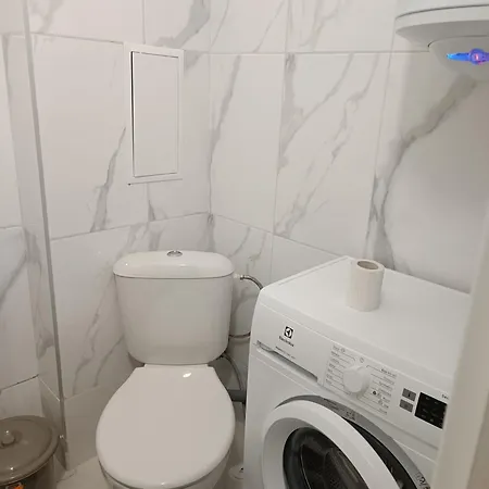 Apartmán 2 Zimmerwohnung Škorpilovci